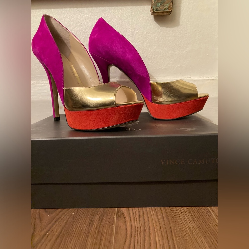 Enzo Angiolini - Peep toe pink, orange and gold platform leather and Suede heels